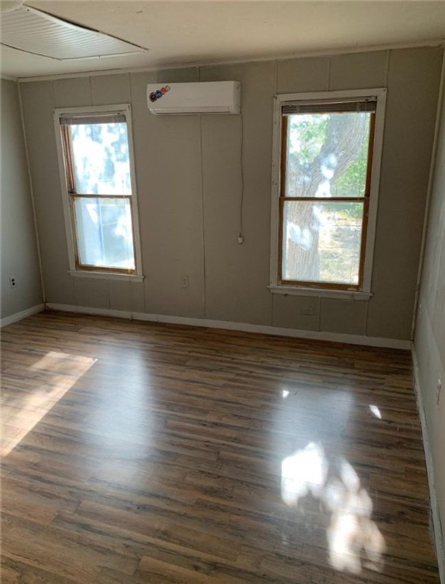 225 E Main St, House other with 3 bedrooms, 2 bathrooms and null parking in Bishop TX | Image 14