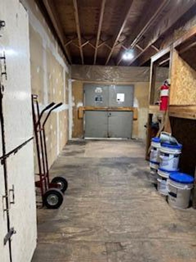 Bldg B whse | Image 19