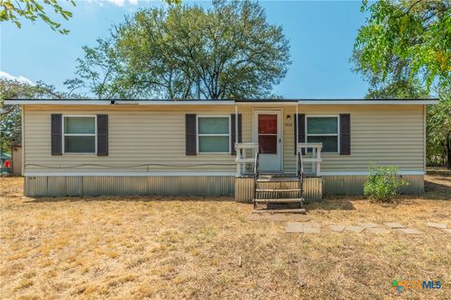 5576 Helm Ln, Temple, TX, 76502-6815 | Card Image