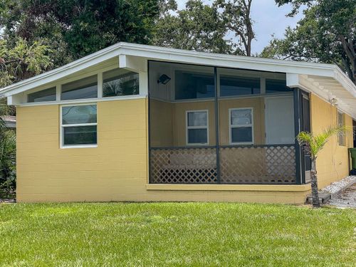 2223 Bay St, SARASOTA, FL, 34237-8021 | Card Image