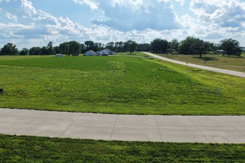 Lot 2 152nd Ln, Carlisle, IA, 50047 | Card Image