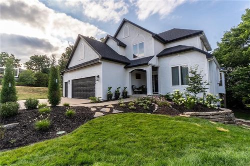 23870 W 121st St, Olathe, KS, 66061-6227 | Card Image