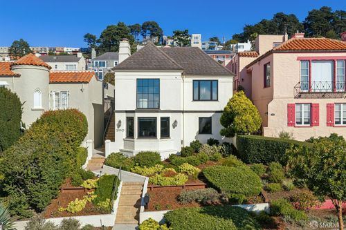 1990 16th Avenue, San Francisco, CA, 94116 | Card Image