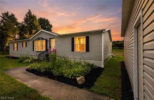 11599 Smith Goshen Rd, Beloit, OH, 44609-9726 | Card Image