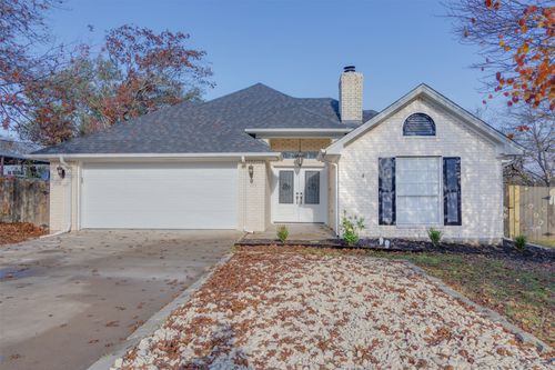 303 Country Club Rd, Hillsboro, TX, 76645-2318 | Card Image