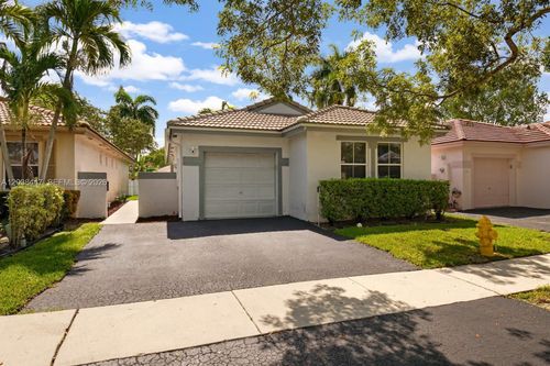 200 Nw 75th Ter, Plantation, FL, 33317-8200 | Card Image