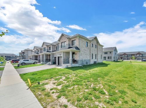 35 Concord Dr, Thorold, ON, L2V0K9 | Card Image