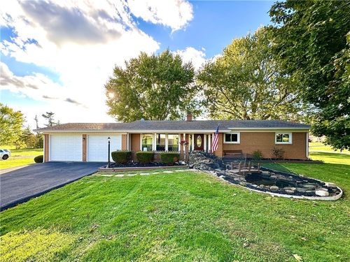 3025 Spring Garden Ave, New Castle, PA, 16105-1219 | Card Image