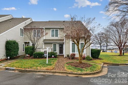 7413 Mariner Cove Dr, Cornelius, NC, 28031-8655 | Card Image