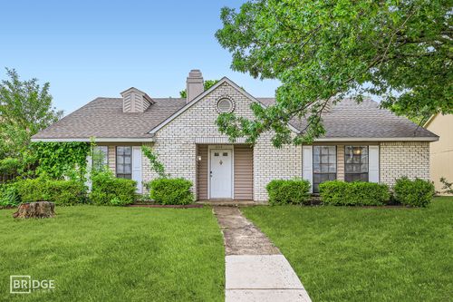 8314 Kensington Dr, Rowlett, TX, 75088-4351 | Card Image