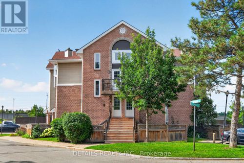 7-1 Stonebank Cres, Ottawa, ON, K2H9M3 | Card Image