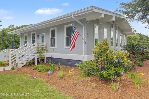 159 Vacation Ln, Waveland, MS, 39576-4023 | Card Image