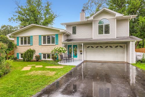 5904 Elm St, Lisle, IL, 60532-3136 | Card Image