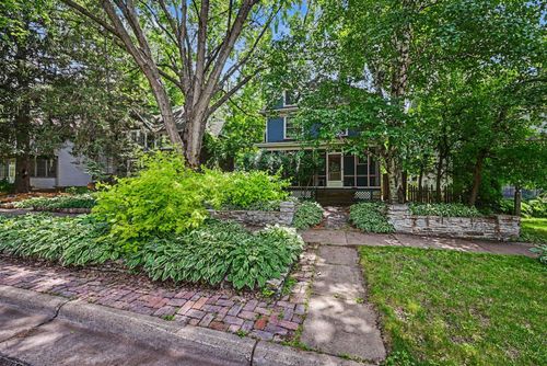 2012 Iglehart Ave, Saint Paul, MN, 55104-5146 | Card Image