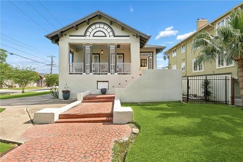 8333 Pritchard Pl, New Orleans, LA, 70118-3157 | Card Image