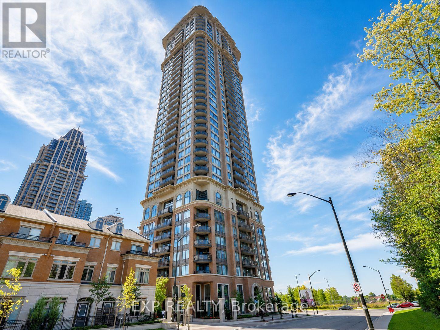 Residential in Mississauga (City Centre) 2