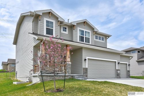 10416 S 112th St, Papillion, NE, 68046-5570 | Card Image