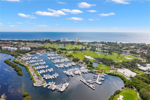 c13-2600 Harbourside Dr, LONGBOAT KEY, FL, 34228-4115 | Card Image