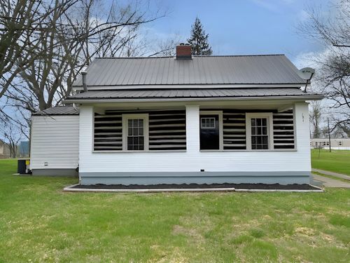 230 Mcknight St, Ashland, KY, 41102-4339 | Card Image