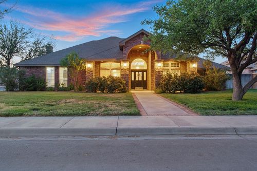 4116 Baybrook Dr, Midland, TX, 79707-1433 | Card Image