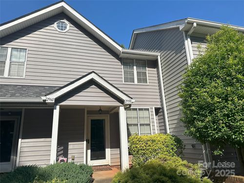 2958 Iron Gate Ln, Charlotte, NC, 28212-3635 | Card Image