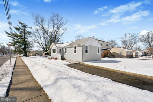 306 Grape St, WARMINSTER, PA, 18974-4708 | Card Image