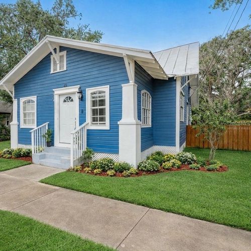 49 W Boyer St, TARPON SPRINGS, FL, 34689-3611 | Card Image