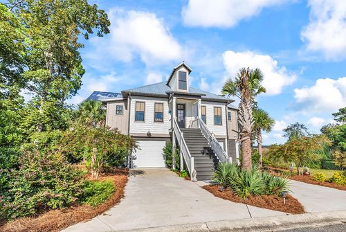 309 Lagrange Rd, Georgetown, SC, 29440-8215 | Card Image