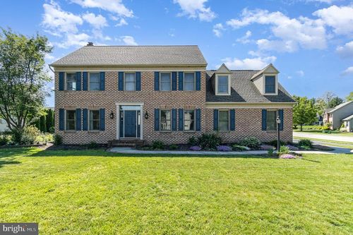 1860 Barrington Dr, YORK, PA, 17408-1006 | Card Image