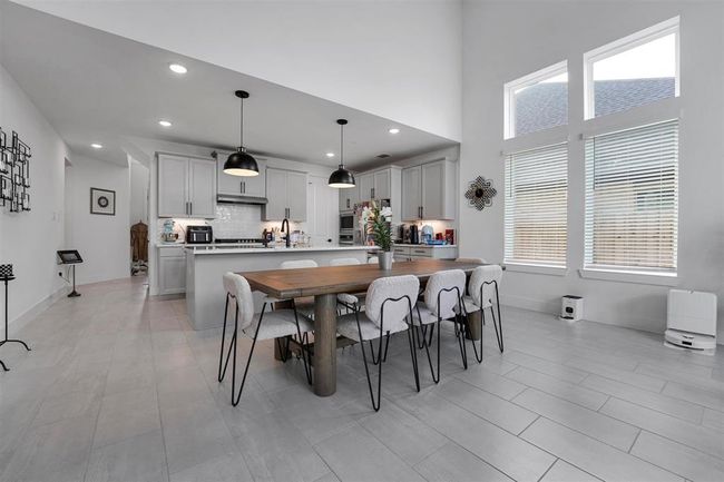 29646 Blooming Grove Way, House other with 4 bedrooms, 3 bathrooms and 2 parking in Fulshear TX | Image 8