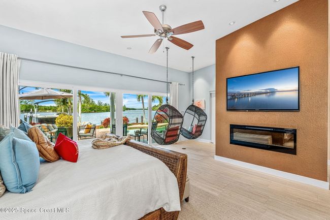 561 Capri Rd, House other with 4 bedrooms, 4 bathrooms and null parking in Cocoa Beach FL | Image 39