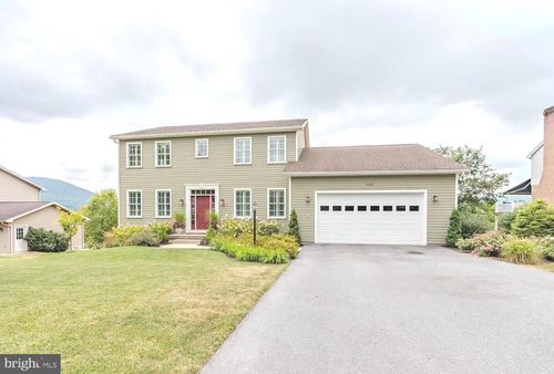 1002 Shamrock Ave, STATE COLLEGE, PA, 16801-6989 | Card Image