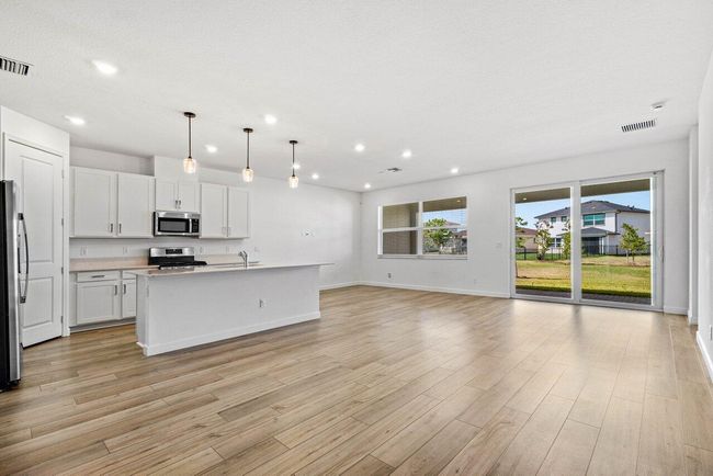 1846 Wandering Willow Way, House other with 3 bedrooms, 2 bathrooms and null parking in Loxahatchee FL | Image 11