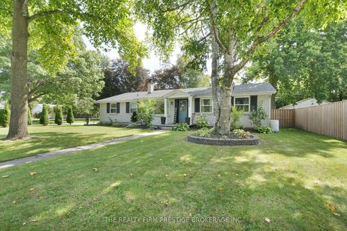 204 Main St, West Lorne, ON, N0L2P0 | Card Image