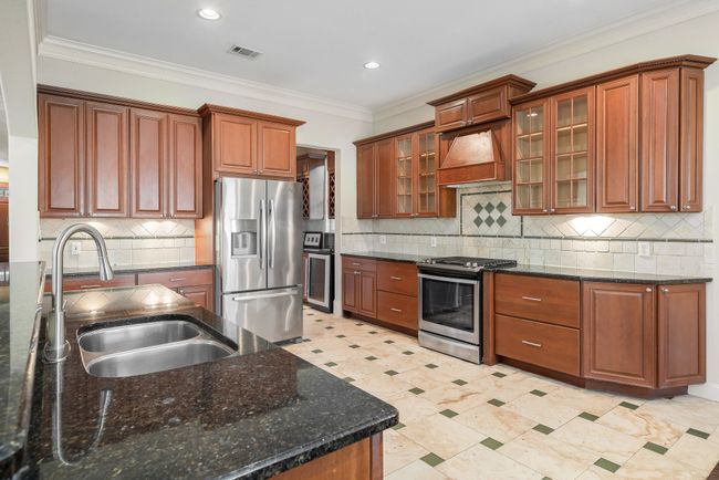 5807 Prospect Ave, House other with 5 bedrooms, 4 bathrooms and null parking in Dallas TX | Image 13