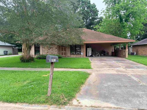 1911 Dabney Dr, Baton Rouge, LA, 70816-8629 | Card Image
