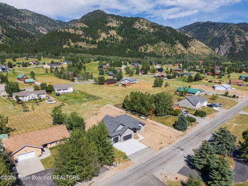 275 Alta Dr, Star Valley Ranch, WY, 83127-9064 | Card Image