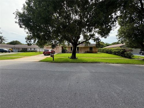 4215 Latona Avenue, West Palm Beach, FL, 33407 | Card Image
