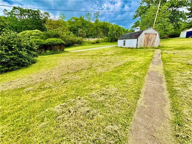 1117 Sullenberger Road, House other with 3 bedrooms, 3 bathrooms and 4 parking in Unity Twp PA | Image 4