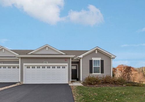 952 Darwin St, North Aurora, IL, 60542-1070 | Card Image