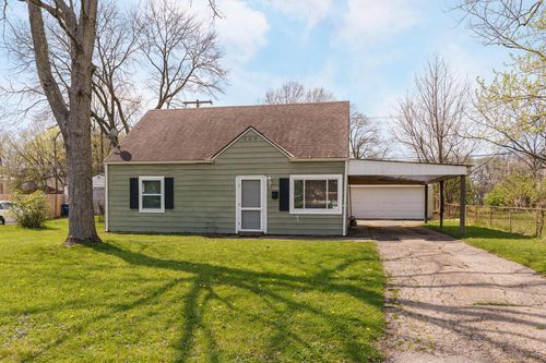805 Exeter Rd, Whitehall, OH, 43213-2418 | Card Image