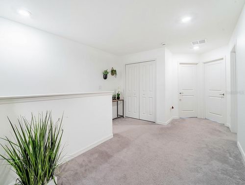 21372 Darter Rd, LAND O LAKES, FL, 34638-5761 | Card Image