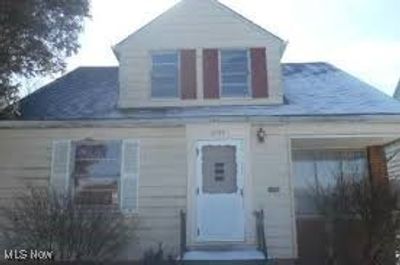 4198 Wyncote Road, House other with 3 bedrooms, 2 bathrooms and null parking in Cleveland OH | Image 1