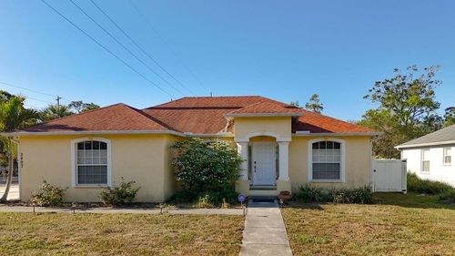 2402 Dryer Ave, LARGO, FL, 33770-4374 | Card Image