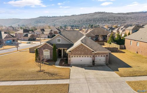 7510 Wood Trail Dr Se, Owens Cross Roads, AL, 35763-8870 | Card Image