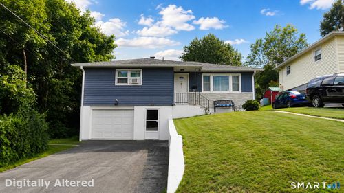49 Media Ave, Waterbury, CT, 06708-1749 | Card Image
