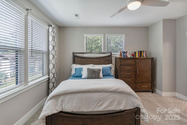 Primary Bedroom | Image 18