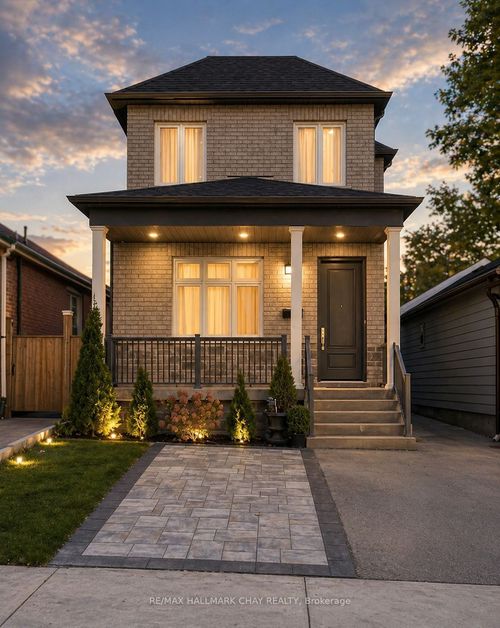 611 Northcliffe Blvd, York, ON, M6E3L8 | Card Image