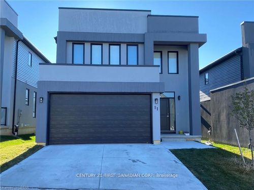 11-1820 Canvas Way, London, ON, N5X0N5 | Card Image