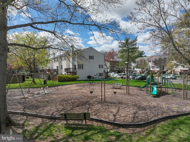 1701 W Bancroft Ln, Townhouse with 2 bedrooms, 1 bathrooms and null parking in CROFTON MD | Image 7